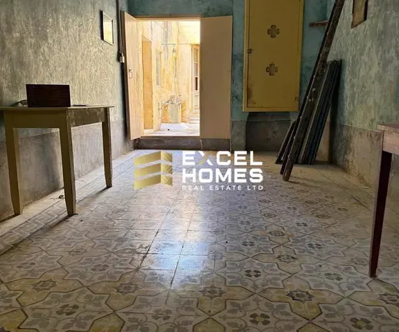 Property at Qrendi