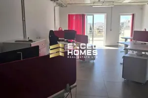 office in Mosta