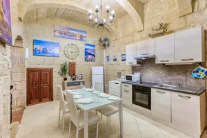 town_house in Valletta