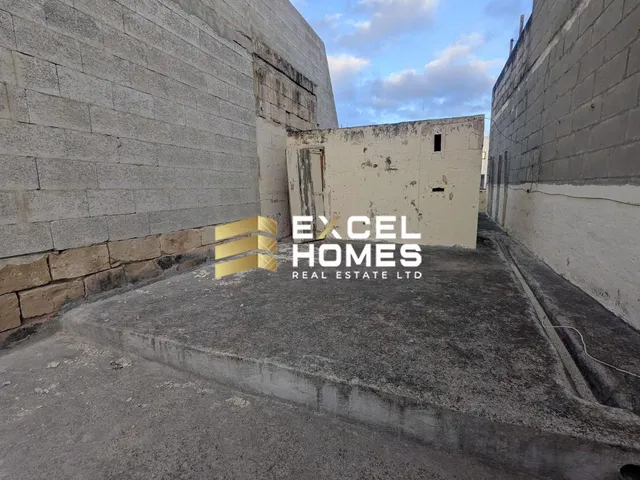 Town House in Msida