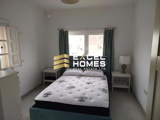 Town House in Santa Venera
