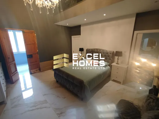 Town House in Santa Venera