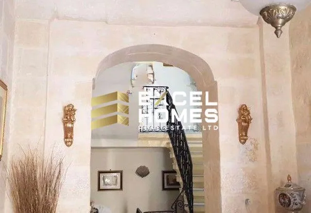 Property at Paola
