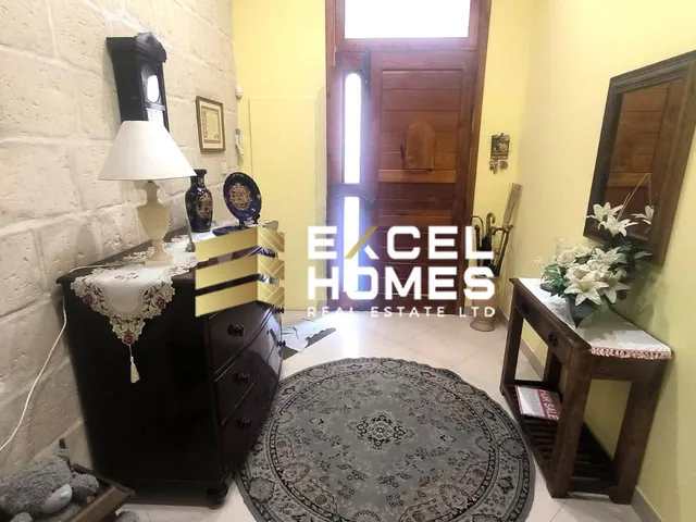 Town House in Naxxar