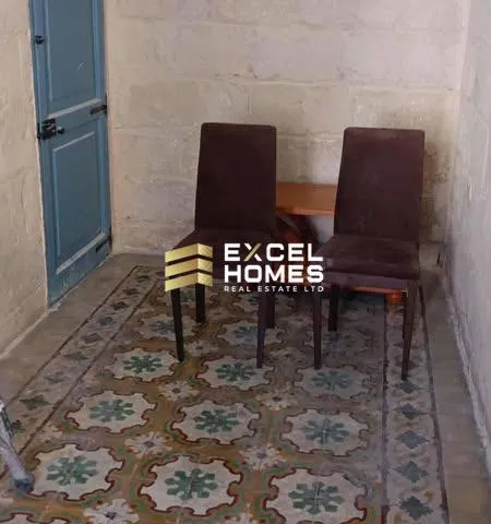 Commercial in Żebbuġ