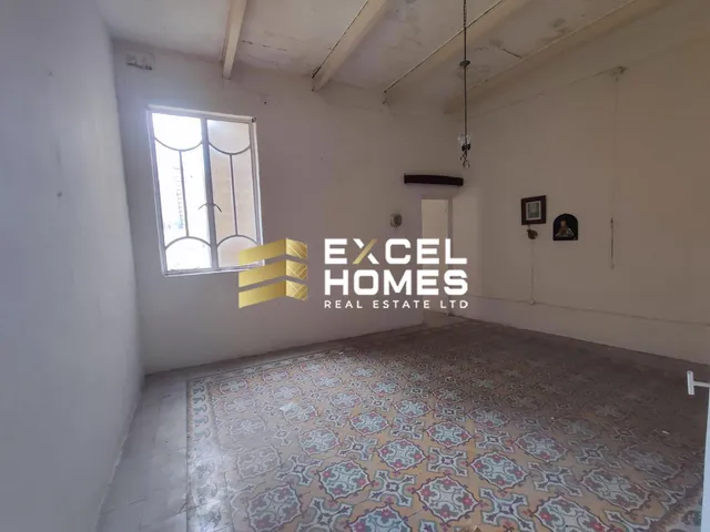Property at Paola
