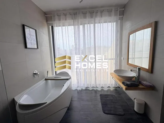 Penthouse in Penthouse, Xagħra