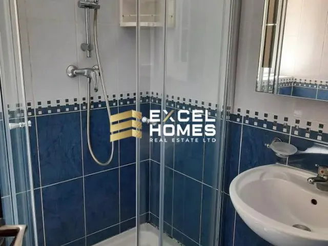 Penthouse in Naxxar