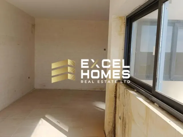 Penthouse i Għajnsielem