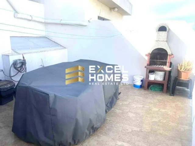 Penthouse in Mosta