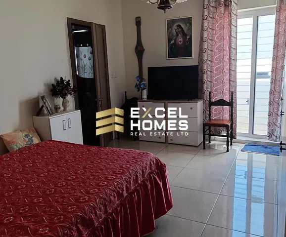 Property at Żabbar