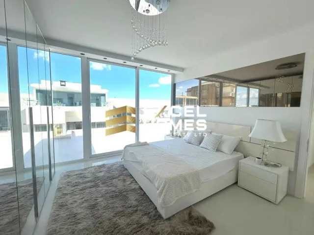 Penthouse in Swieqi