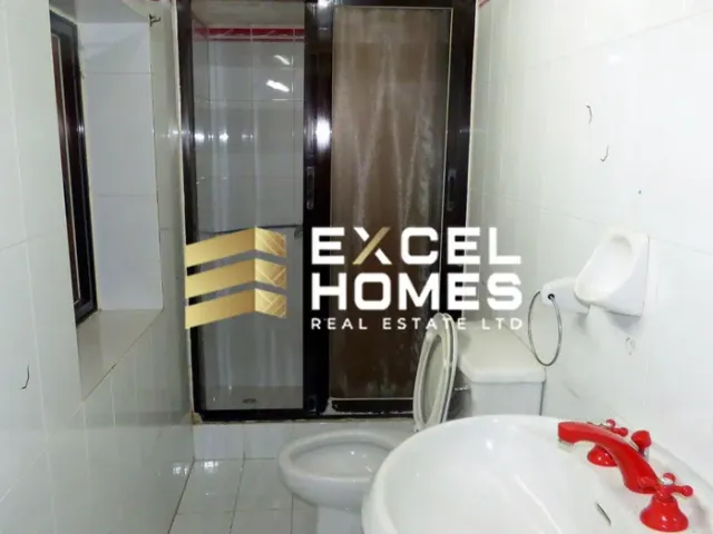 Commercial in Mdina