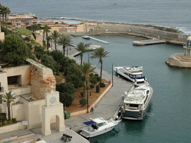 Apartment in Portomaso Marina, St. Julian's