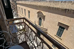 apartment in Valletta
