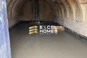 commercial in Birgu