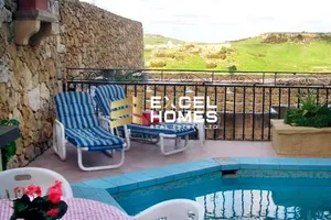 farmhouse in Xagħra