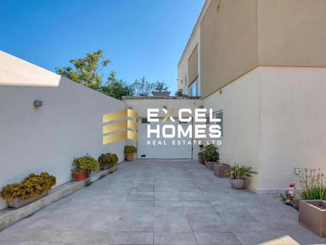 Villa in Attard