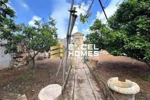 town_house in Kalkara