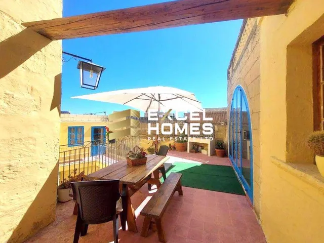 Property at Għasri