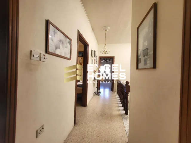 Villa in Santa Venera