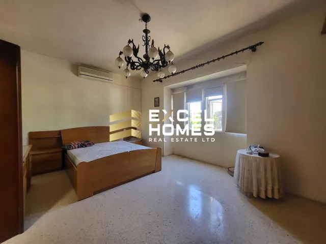 Villa in Santa Venera