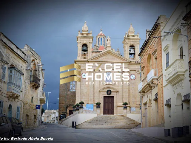 Property at Kerċem