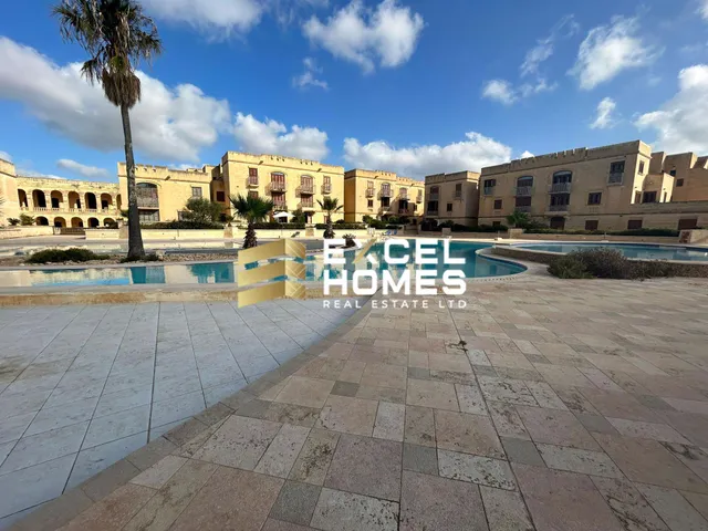 Property at Għajnsielem