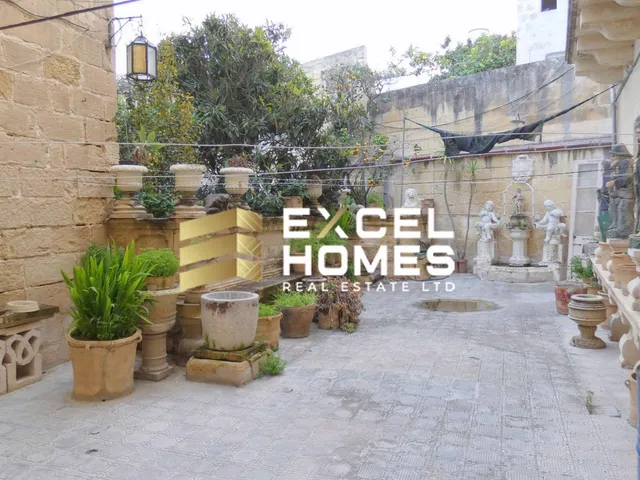 Palazzo in San Gorg Area, Qormi