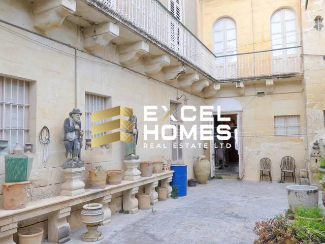 Palazzo in San Gorg Area, Qormi