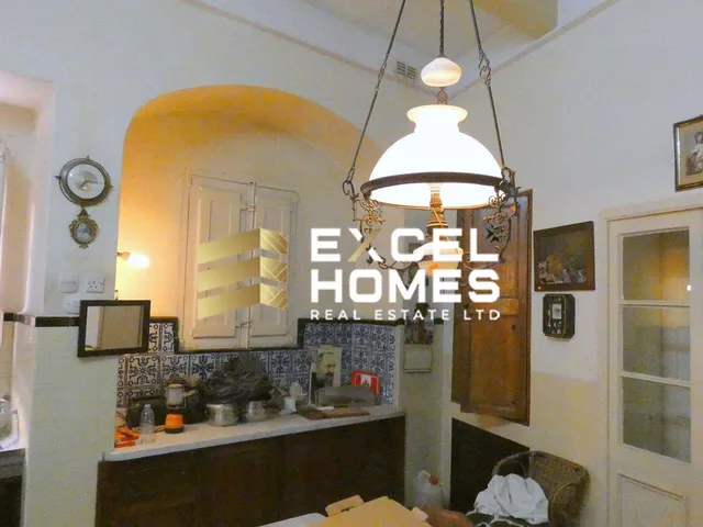 Palazzo in San Gorg Area, Qormi