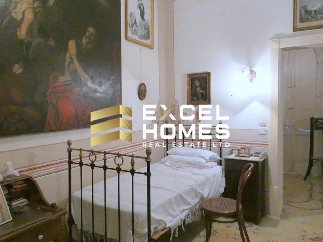 Palazzo in San Gorg Area, Qormi