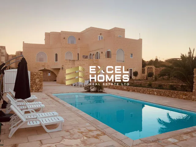 Property at Għarb