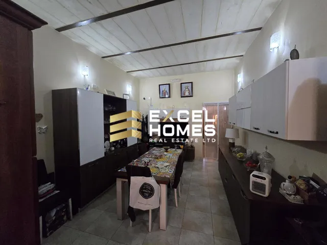 Town House in Msida