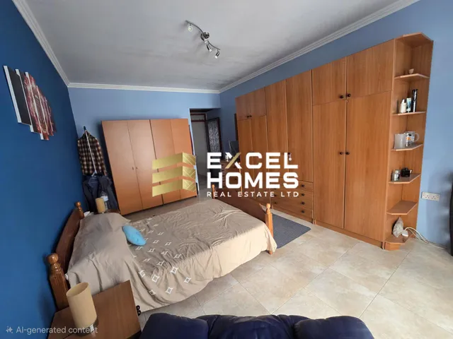 Town House in Msida