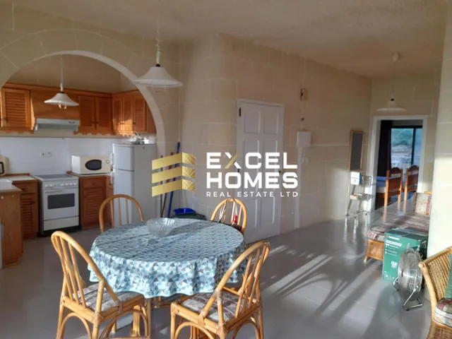 Property at Munxar