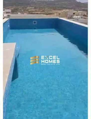 Property at Mġarr