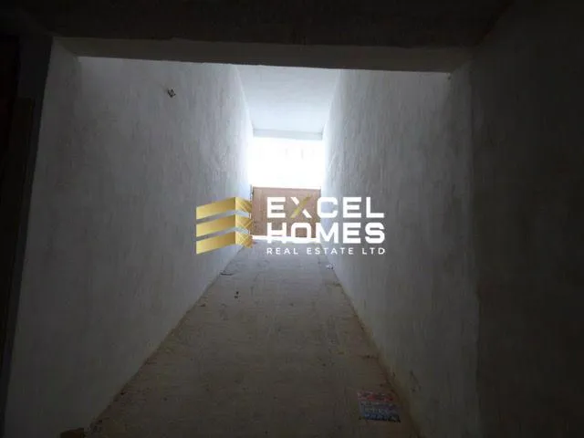 Property at Kerċem
