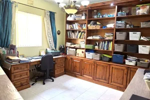 maisonette in Qala