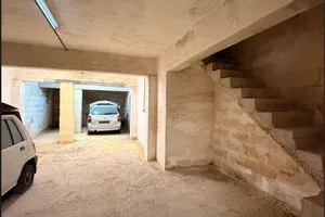 storage in Gżira