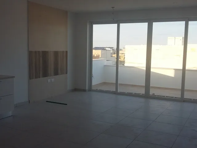 Proprjetà f' Qrendi